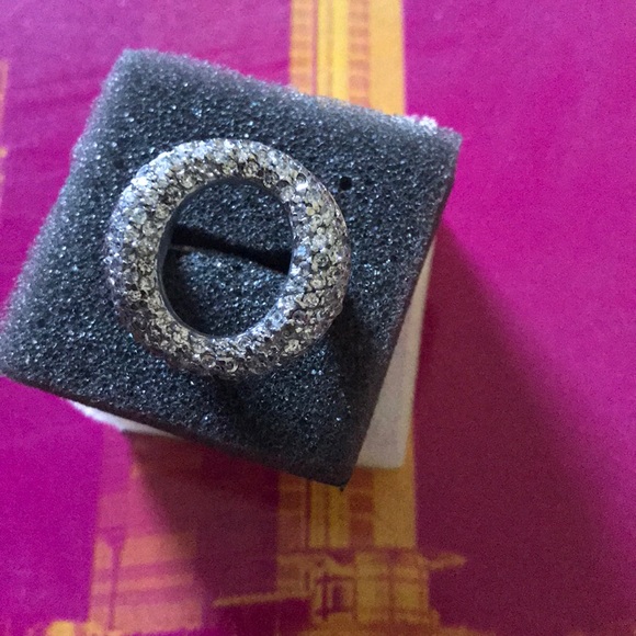 Cool silver circle ring Size 9 - Picture 5 of 5